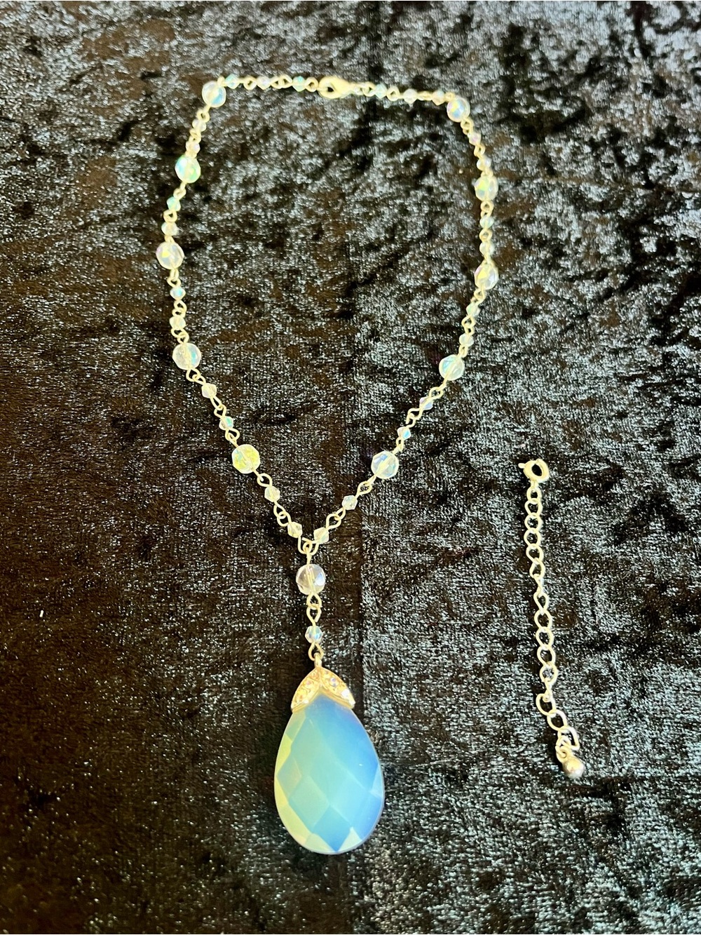 Avon Vintage “Moonglow” Silver-Tone Necklace Blue Opalescent Teardrop Pendant